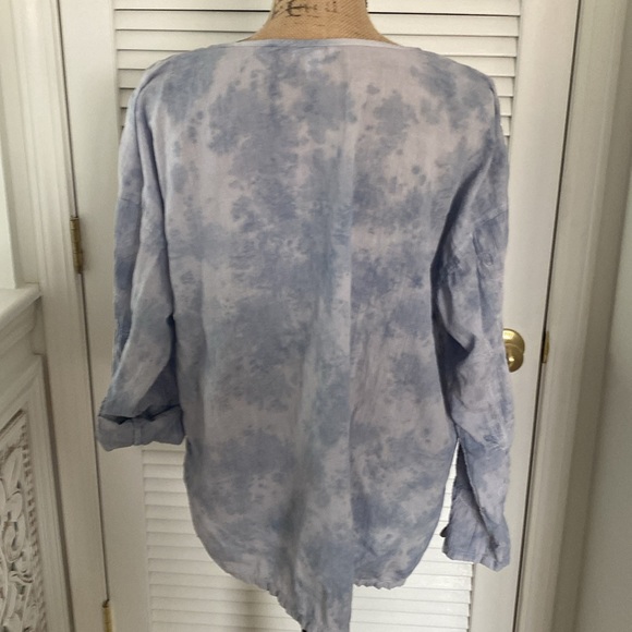 J. Jill Cotton Blouse with Embroidered detail. Blue. Large - Picture 8 of 14